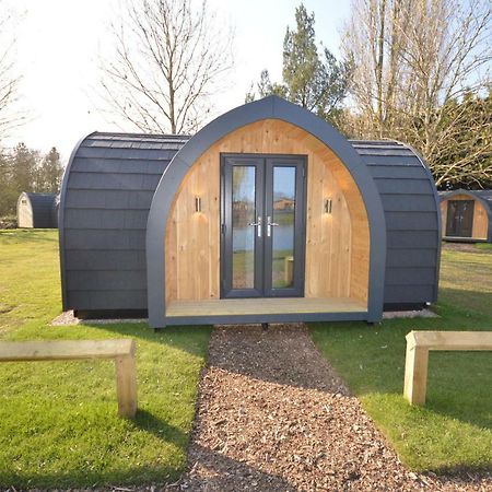 Camping Pods, Carlton Meres Holiday Park Rendham Екстериор снимка