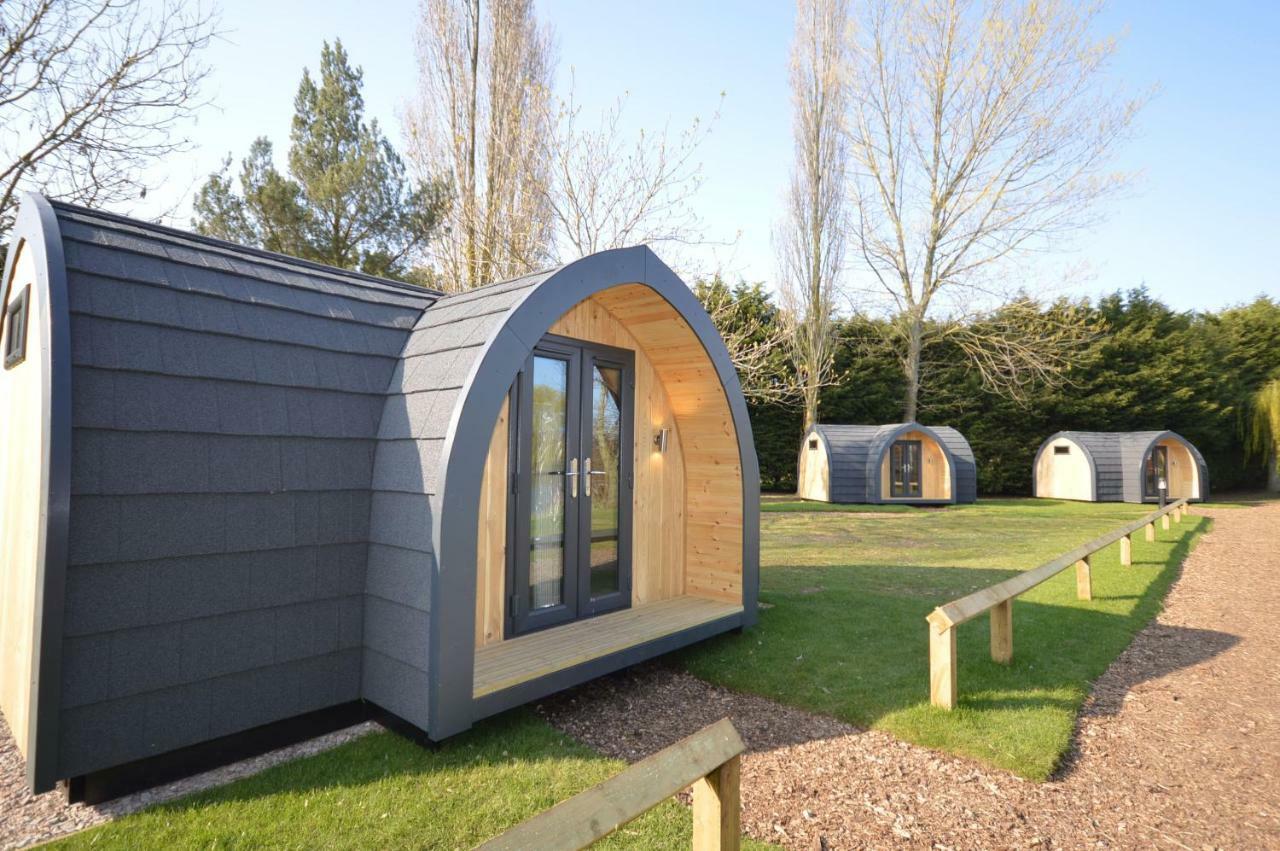 Camping Pods, Carlton Meres Holiday Park Rendham Екстериор снимка